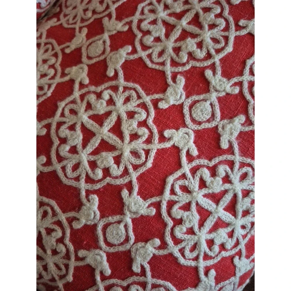 Envogue embroidered linen